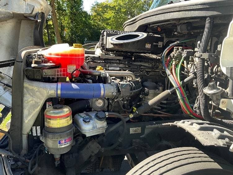 2021 Freightliner Cascadia image 4