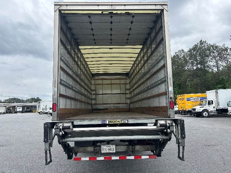 2022 International MV607 Box Truck - 220HP, 6 Speed Automatic, Roll up Door image 8