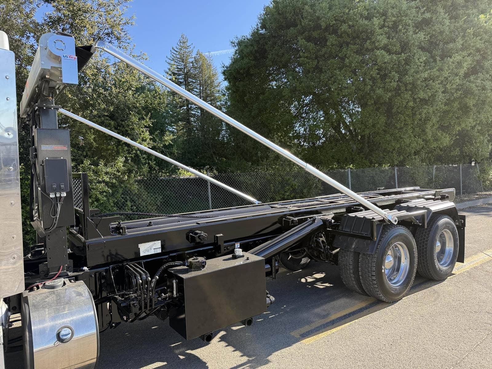 2019 Peterbilt 579 image 2