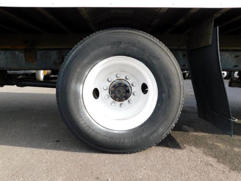 2018 International 4300 image 39