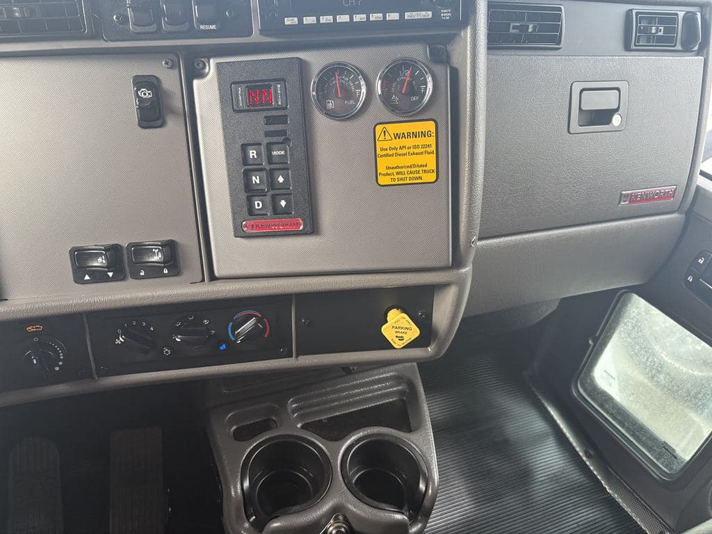 Used 2021 KENWORTH T270 image 9