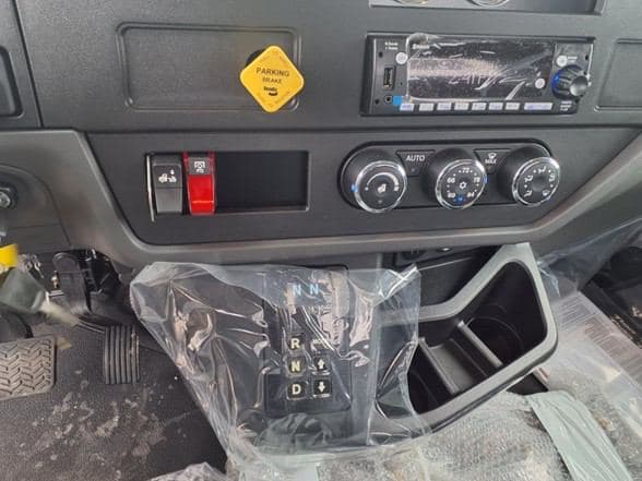 2026 Kenworth U7-10 image 14