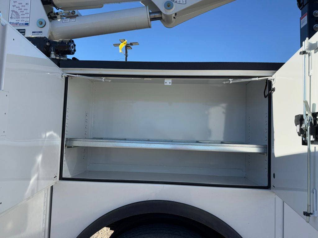 2026 Ford F-750SD Base Crane Truck image 30