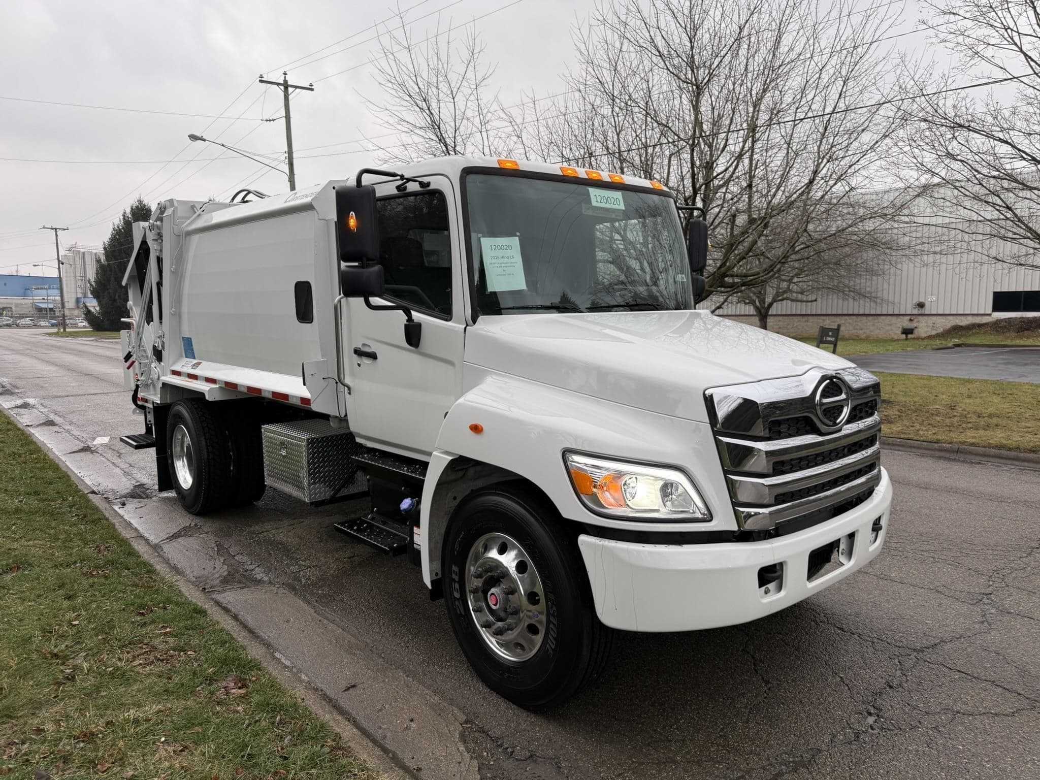 2025 HINO L6 120020 image 1