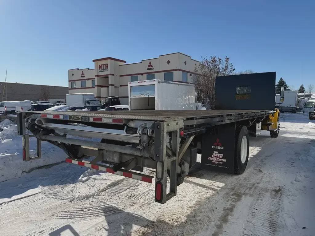 Used 2018 FREIGHTLINER Flatbed Truck, Stake Bed, Contractor Truck - BUSINESS CLASS M2 106 For Sale image 3