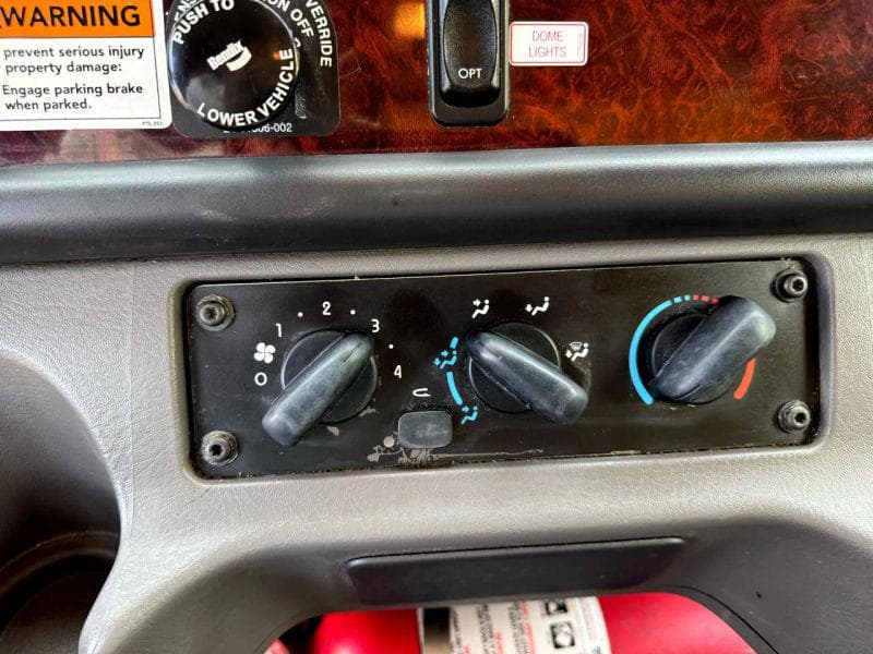 2019 Freightliner Cascadia 125 image 25