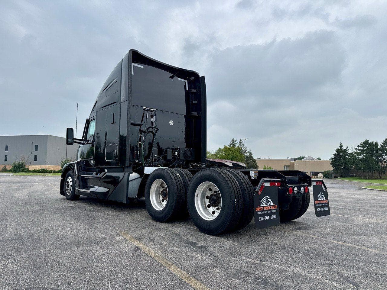 2023 Kenworth T680 image 6