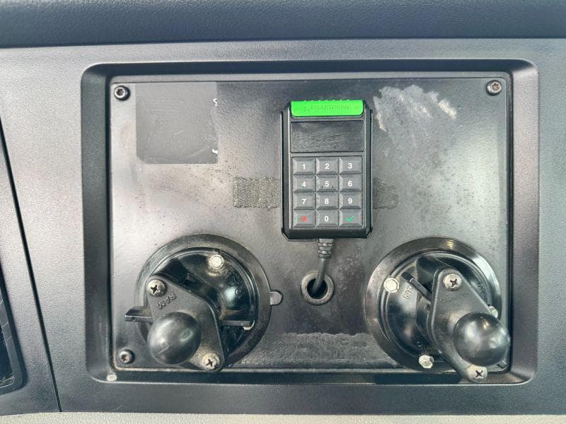 2018 Freightliner Cascadia image 19