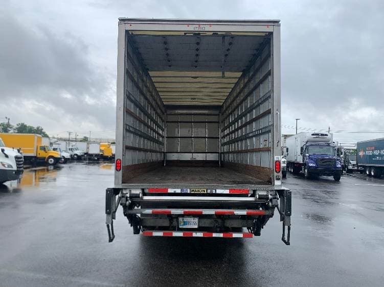 2022 International MV607 Box Truck - 220HP, 6 Speed Automatic, Roll up Door image 8