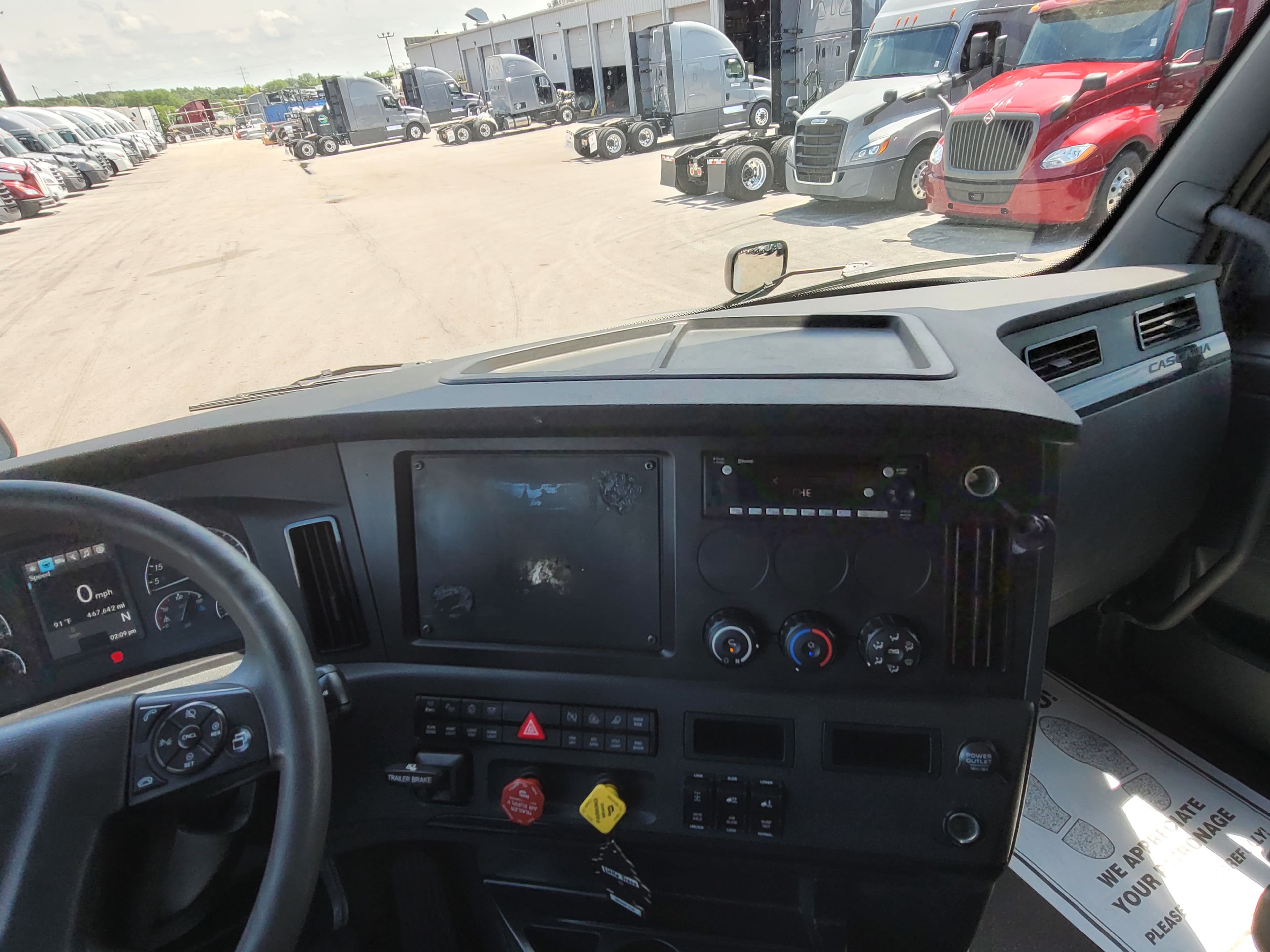 2023 Freightliner Cascadia 125 image 11