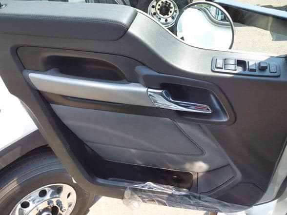 2026 Kenworth T880 image 12