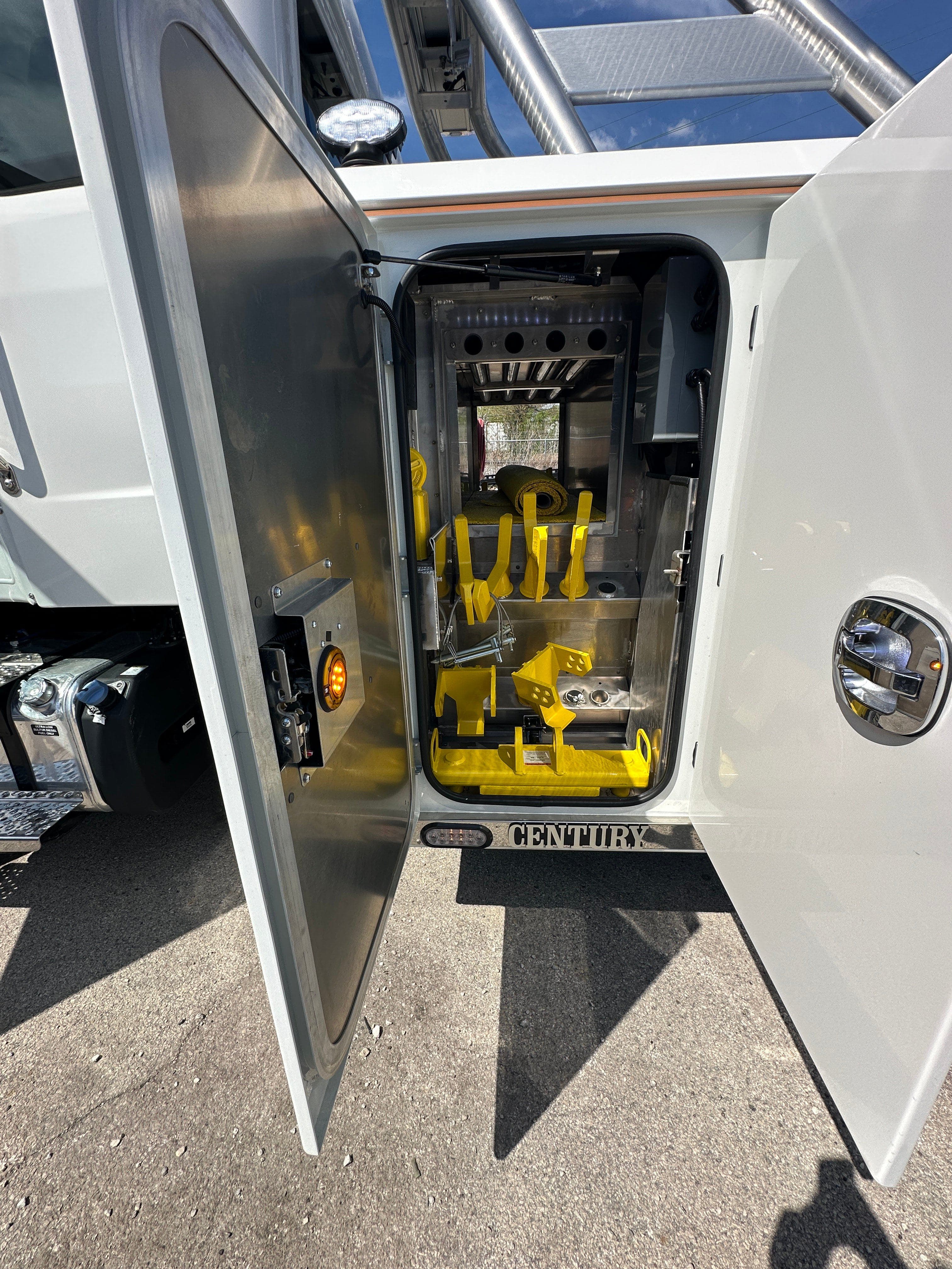 2025 Freightliner M2 106 Medium Duty WITH A CENTURY 4024  (SK#: 6199C)  image 15