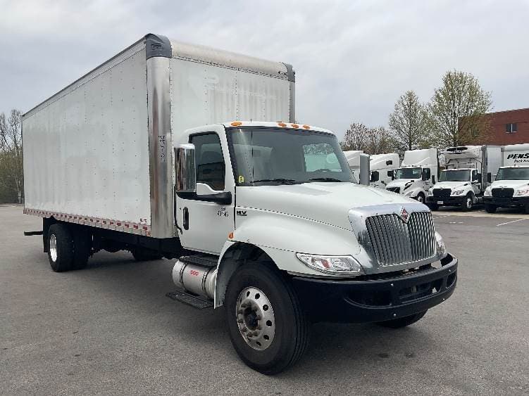 2022 International MV607 Box Truck - 220HP, 6 Speed Automatic, Roll up Door image 1