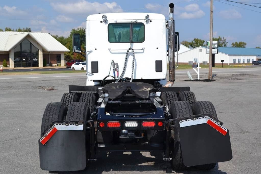 2019 Peterbilt 579 image 6