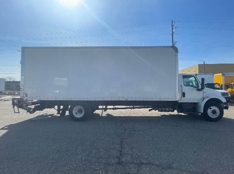 2022 International MV607 Box Truck - 240HP, 6 Speed Automatic, Roll up Door image 14