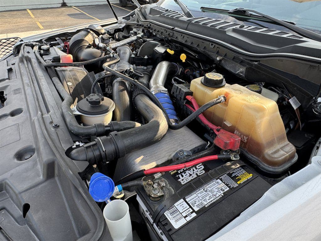 2018 Ford F550 image 35