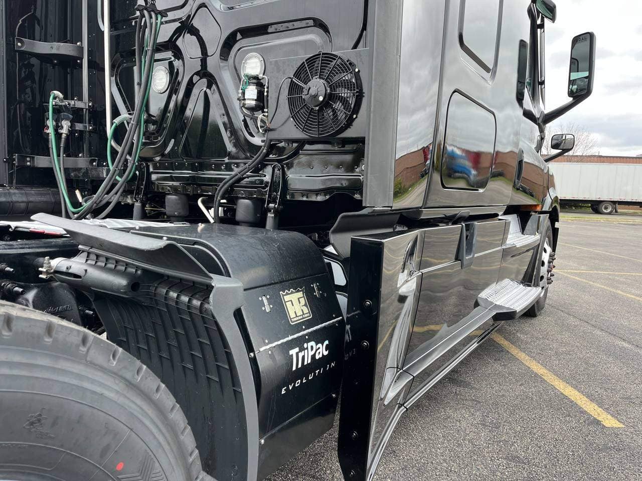 2022 Freightliner Cascadia image 5