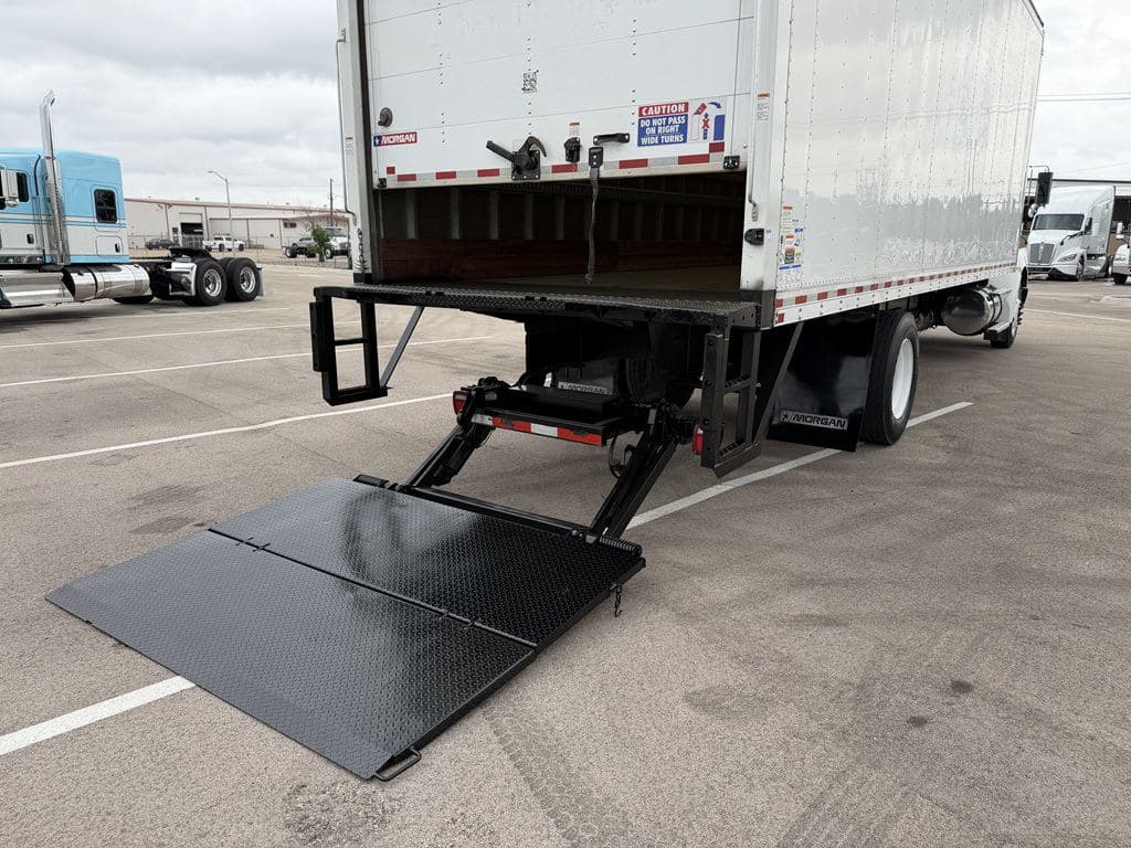 Used 2022 KENWORTH T270 image 19