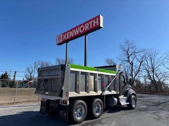 2021 Kenworth T880 image 4