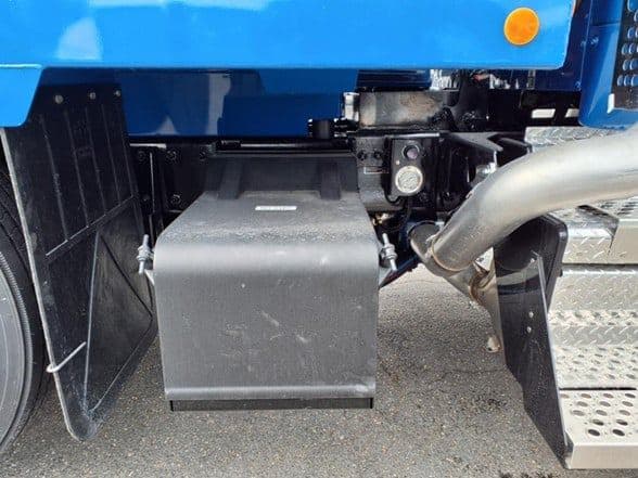 2025 Kenworth T880 image 3