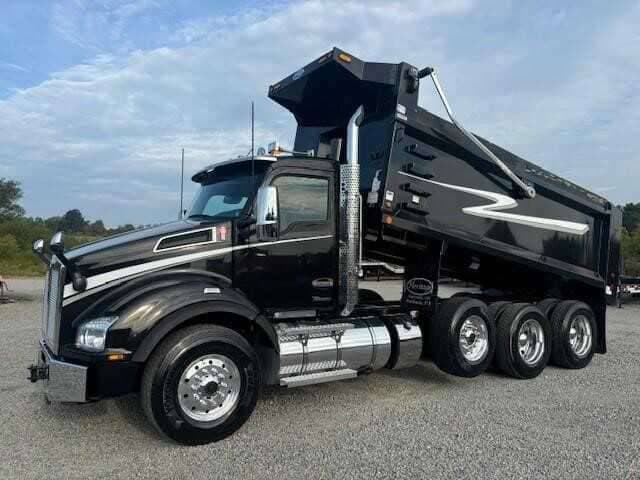 2023 Kenworth T880 image 6