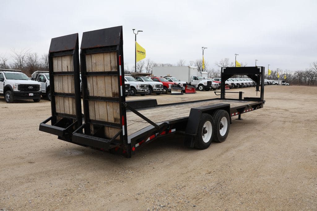 2018 Towmaster B 10D BIG TOW 10 TON GOOSENECK image 3