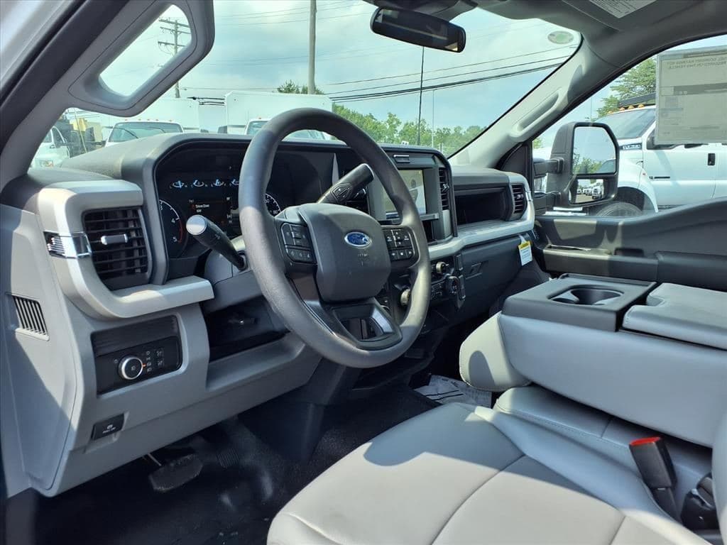 2026 Ford F450 XL SD image 9