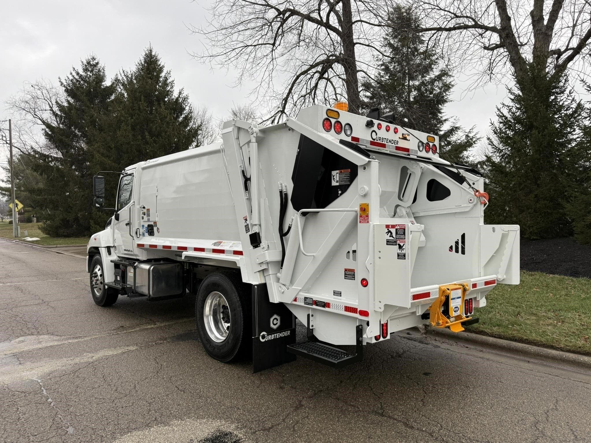 2025 HINO L6 120020 image 6