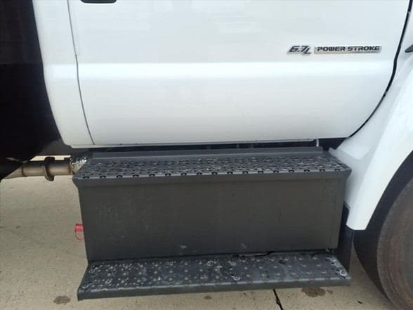 2026 Ford F750 SD image 8