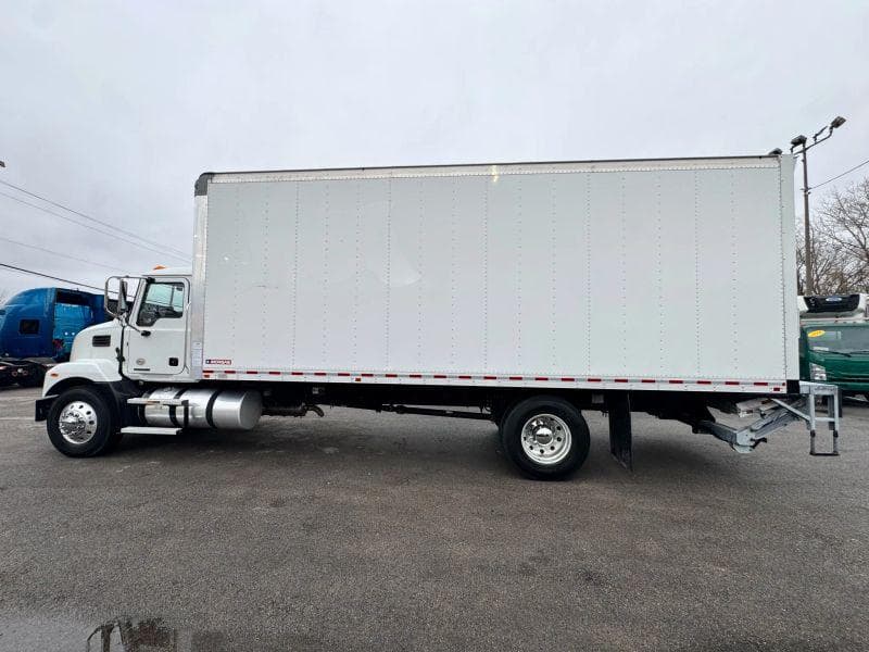 2021 Mack AN64T image 6