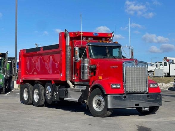 2026 Kenworth W900 image 5