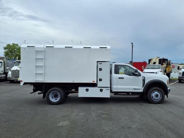 2026 Ford F600 SD XL image 3