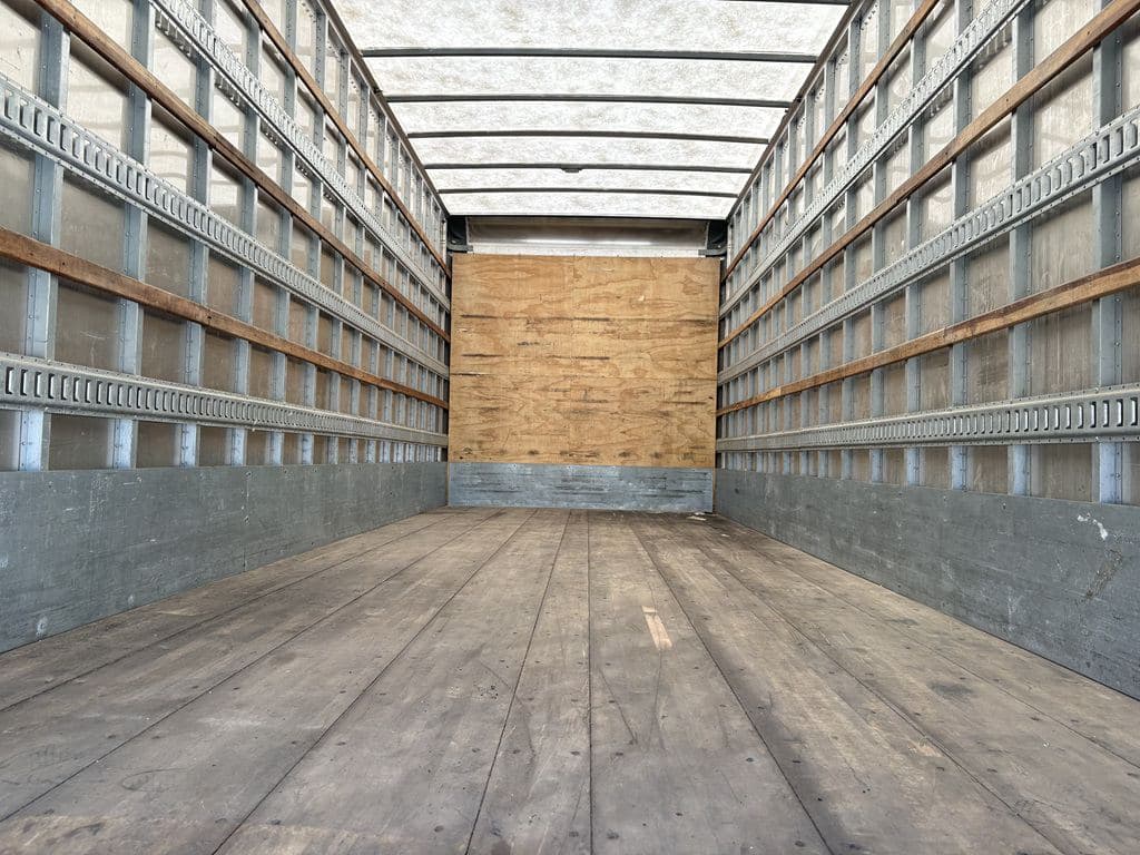 Used 2022 KENWORTH T270 image 11