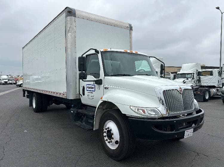 2022 International MV607 Box Truck - 220HP, 6 Speed Automatic, Roll up Door image 1