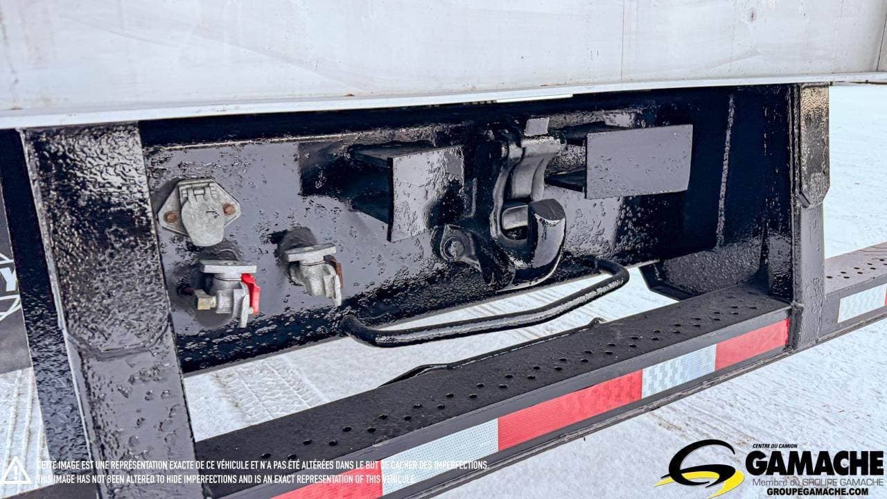 2023 Utility 4000D-X image 10