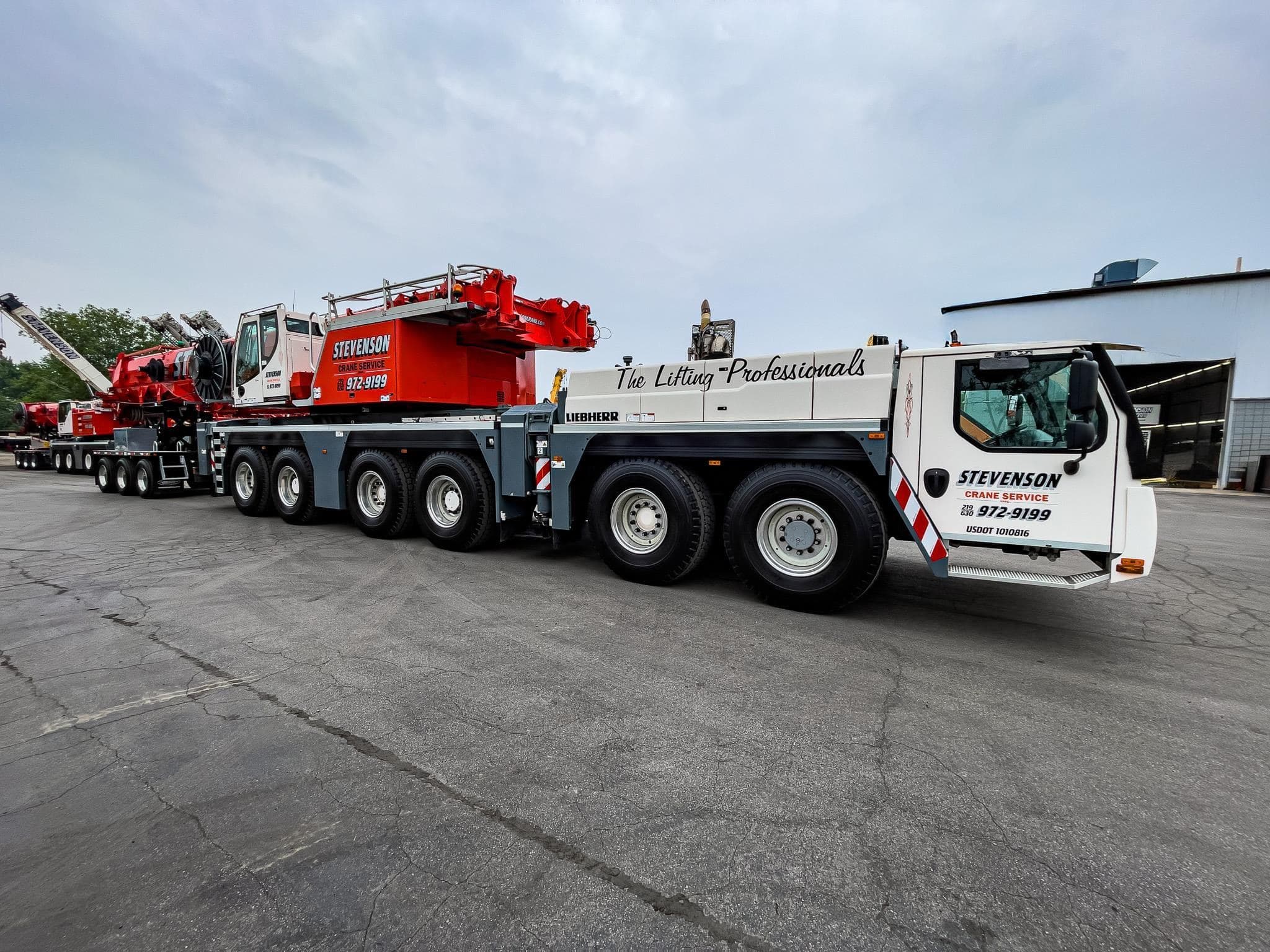 2016 LIEBHERR LTM1300-6.2 AT1692 image 2