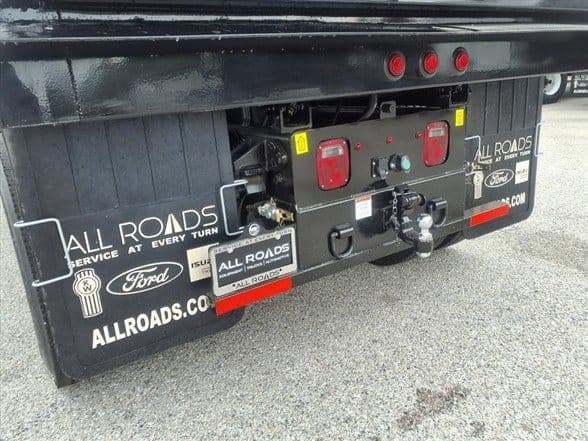 2027 Ford F750 SD image 9