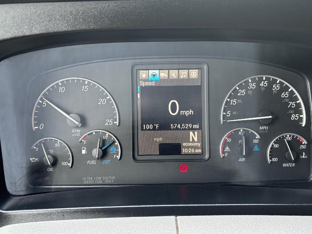 2020 Freightliner Cascadia 126 image 19