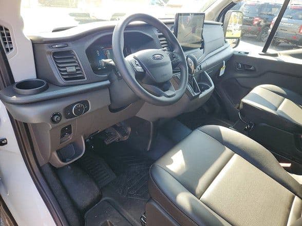 2026 Ford DE-16 image 5