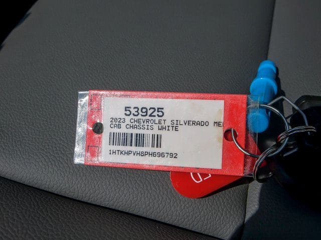 2023 Chevrolet Silverado 4500HD Work Truck 10' Aluminum Landscape Dump image 27