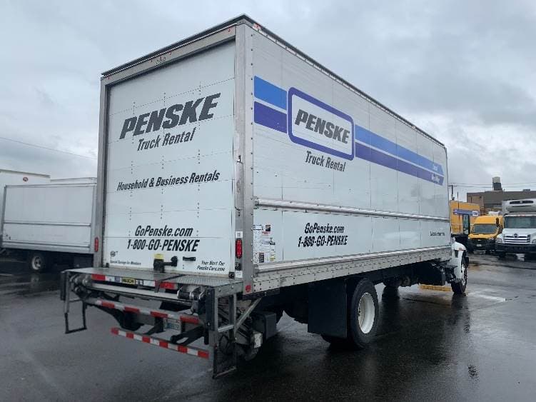 2022 International MV607 Box Truck - 220HP, 6 Speed Automatic, Roll up Door image 13