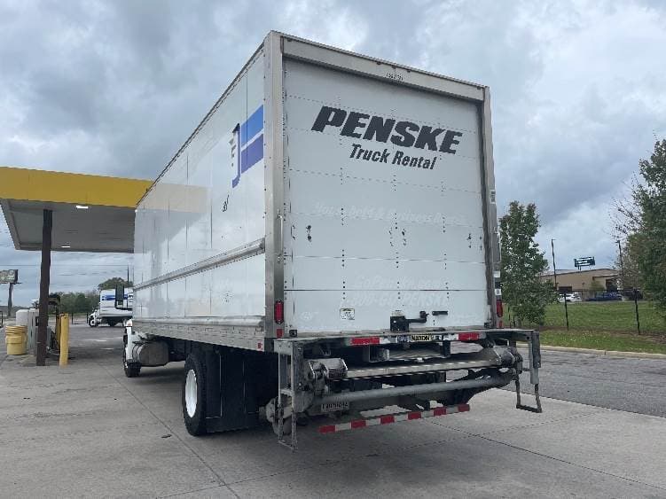 2022 International MV607 Box Truck - 220HP, 6 Speed Automatic, Roll up Door image 6