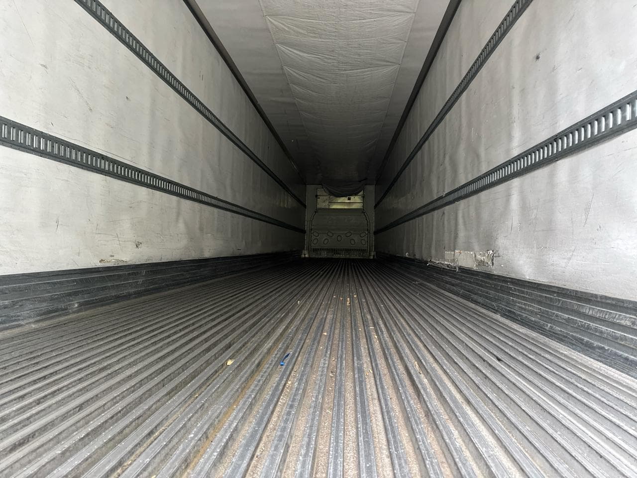 2013 Utility Trailer Manufacturer Reefer image 6