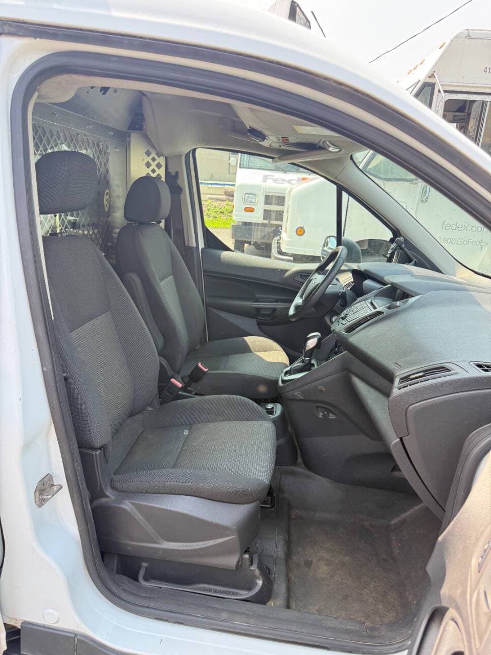 2016 Ford TRANSIT CONNECT image 32