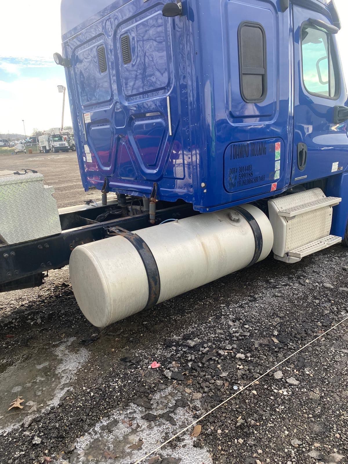 2012 Freightliner Cascadia image 12