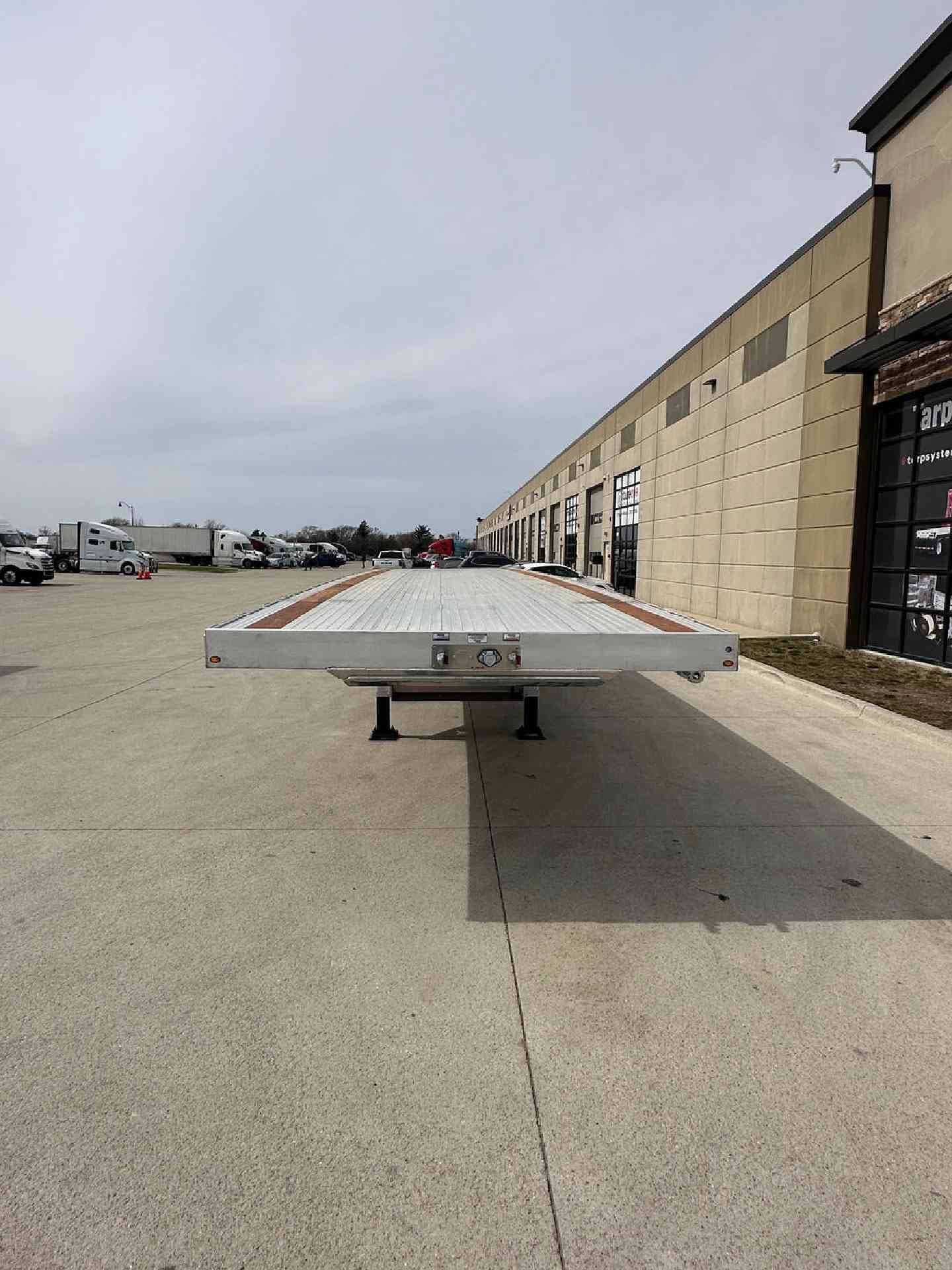 2027 Extreme XP55 Flatbed Fixed Economy + PSI image 2