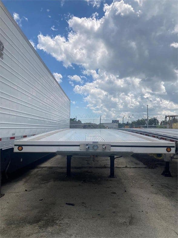 2025 Mac Trailer Mfg 1650 Cft image 5