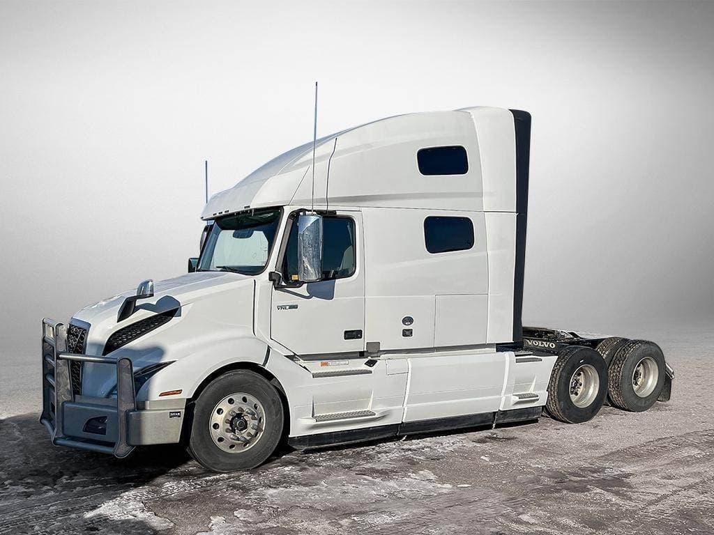2024 Volvo VNL64T760 image 1