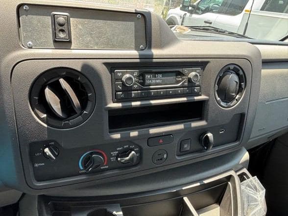 2024 Ford E350 image 14