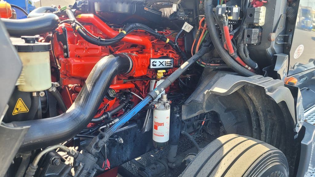 Used 2021 INTERNATIONAL LT625 image 6